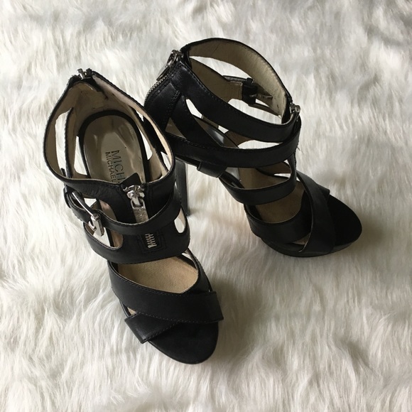 MICHAEL Michael Kors Shoes - Michael Kors Anya Sandals, 6.5